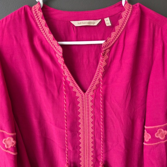 Soft Surroundings Magenta Pink Embroidered Tassel Tunic Top Petite Small Boho - Picture 2 of 6